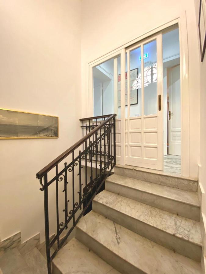 Al Teatro Bed & Breakfast Reggio di Calabria Dış mekan fotoğraf